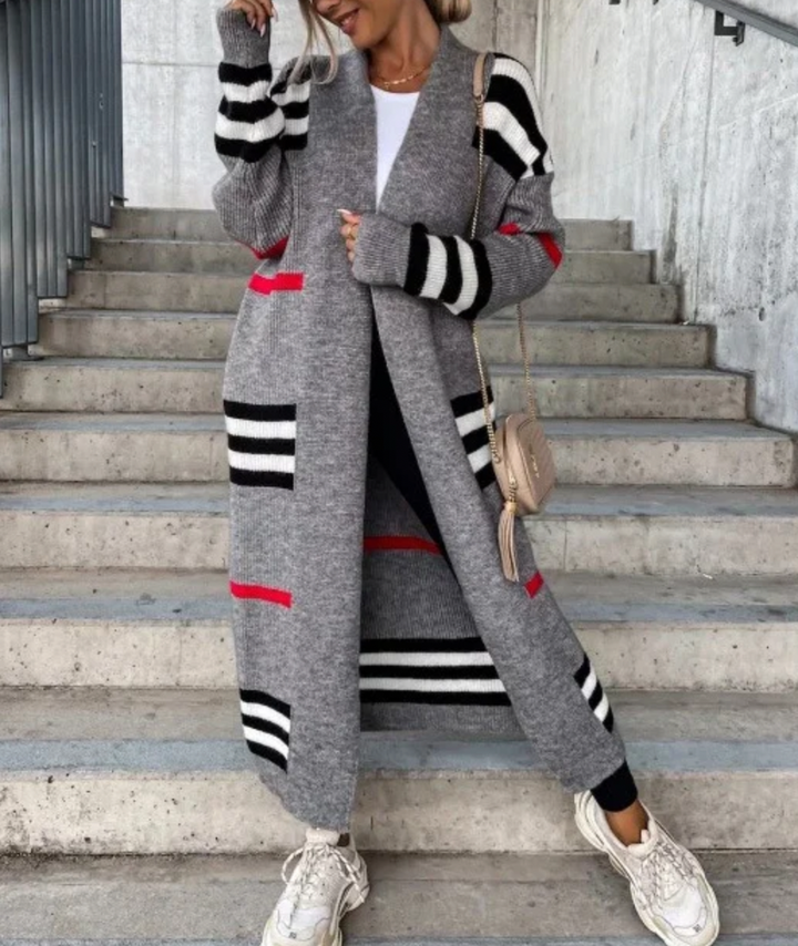 Stilla | Strikjakke med elegant og afslappet look