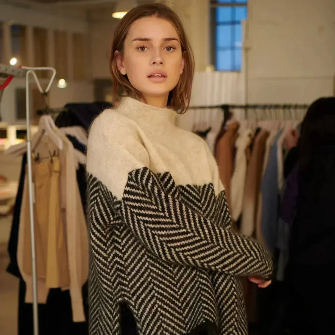 Stilla | Klassisk rullekravepullover til damer