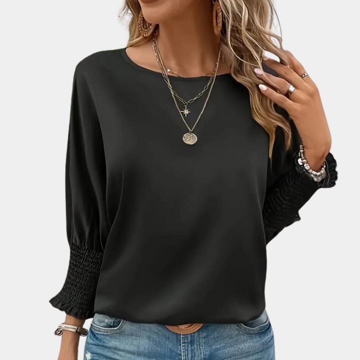 Stilla | Elegant Damebluse Med Rund Udsnit