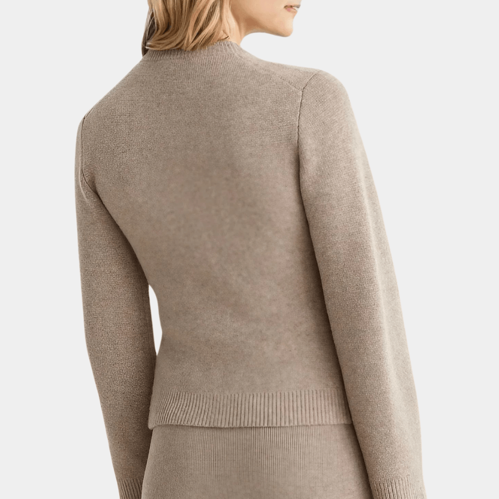 Stilla | Strikket Cardigan med Talje og Rund Hals