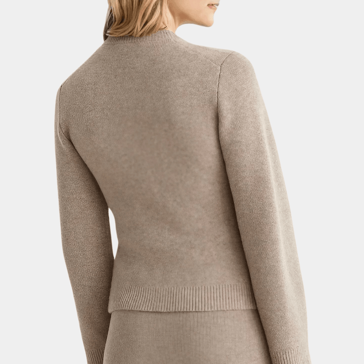 Stilla | Strikket Cardigan med Talje og Rund Hals