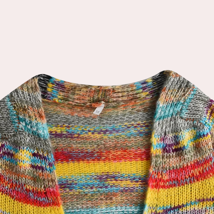 Stilla | Farverig Strikcardigan med V-Hals