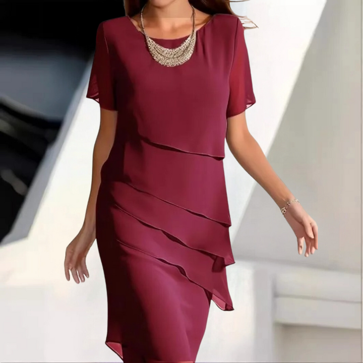 Stilla | Elegance Flydende Lagdelt Chiffon Midikjole