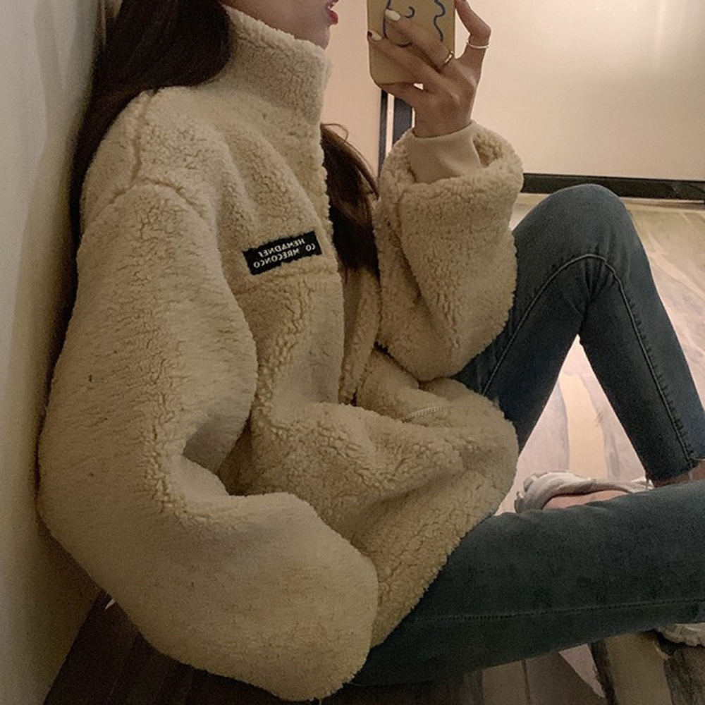 Stilla | Blød Sweater med Lynlås til Kvinder