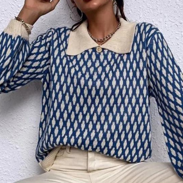 Stilla | Trendy sweater med krave detajle