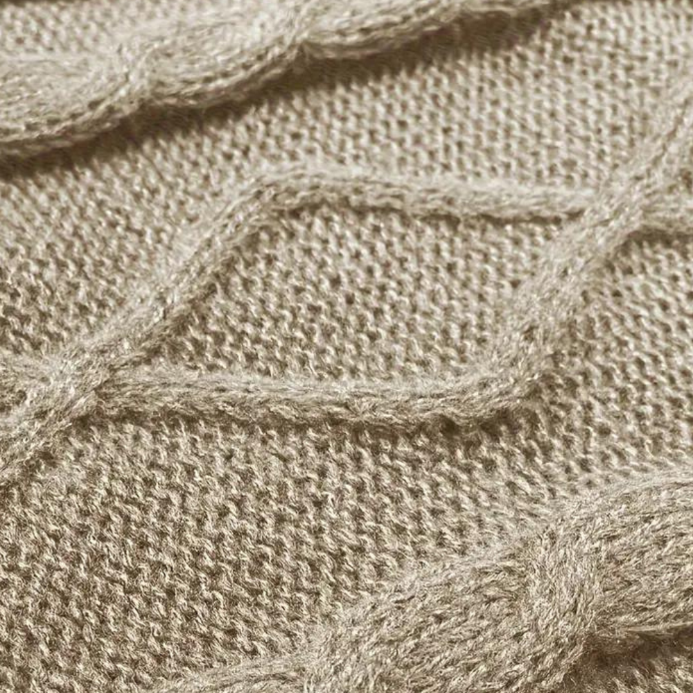 Stilla | Stilfuld Sweater til Damer med Toggle Foran