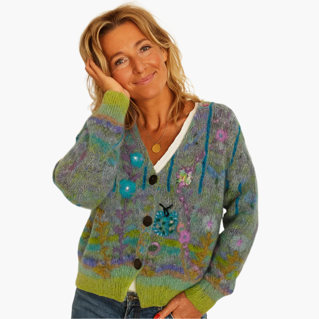 Stilla | Strikjakke I Boho-Stil med Florale Accenter - Behagelig, Modisk Cardigan til Fritid Og Hverdag