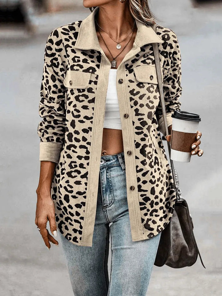 Stilla | Pantherprint Casual Chic med Neutral Krave Perfekt til Foråret