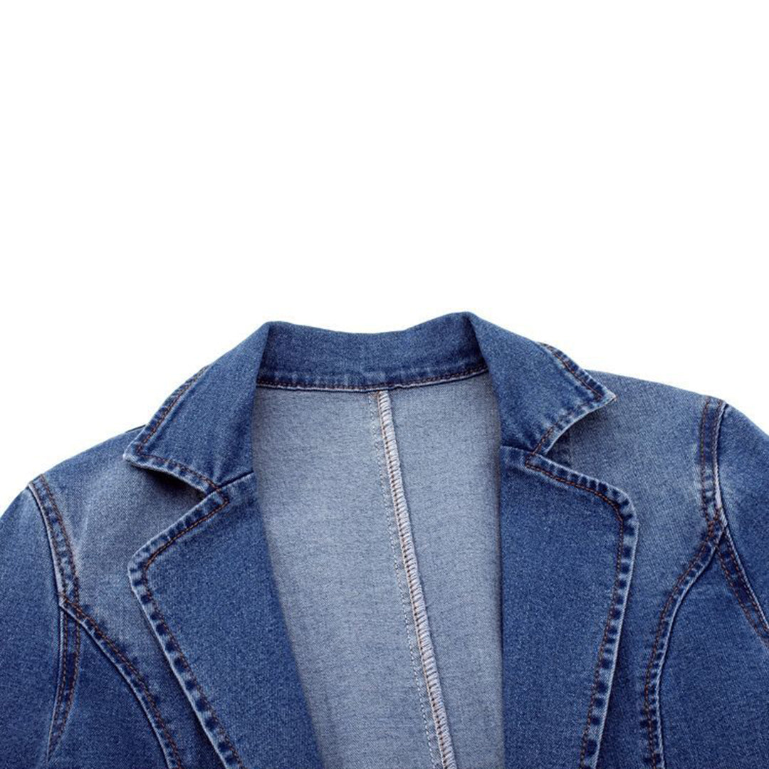 Stilla | Vintage blå denim-blazer med lommer og knap Perfekt til afslappede dage