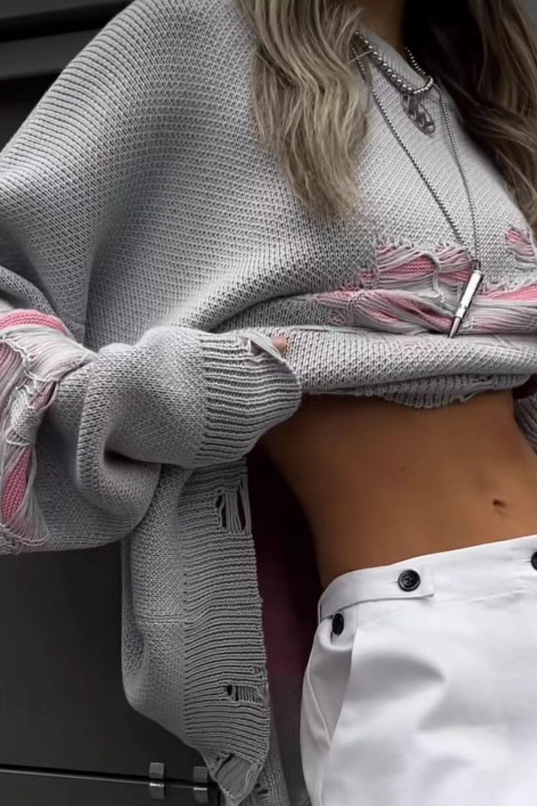 Stilla | Pullover med kontrasterende, slidt udseende