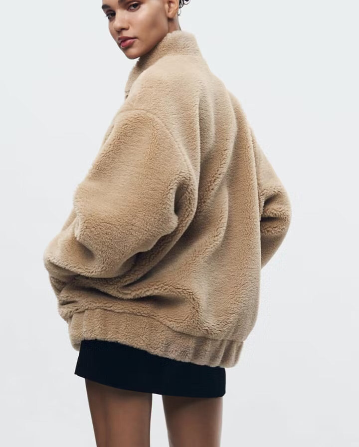 Stilla | Jakke med Teddy Bjørne-Look til Damer