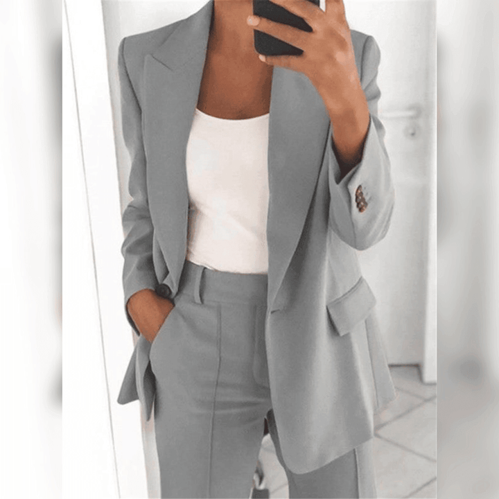 Stilla | Elegant Slim-Fit Polo Krave Cardigan