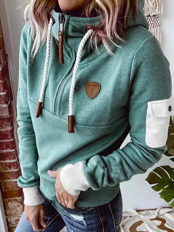 Stilla | Langeærmet Hættepullover i Grøn Med Snørebånd