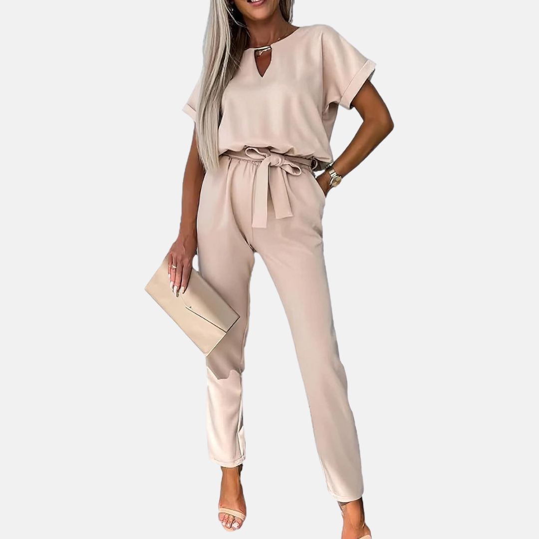 Skovae | Elegant, Festlig Kortærmet Dame Jumpsuit til Sommeren