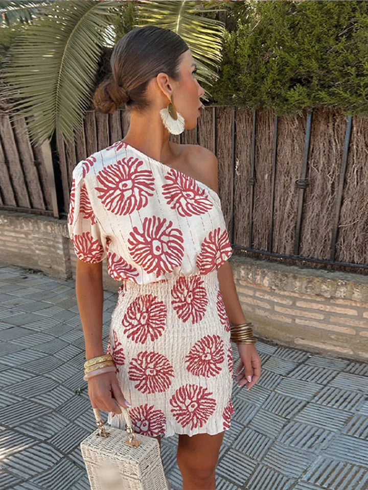 Stilla | Elegant Minikjole med Print og En Skulder