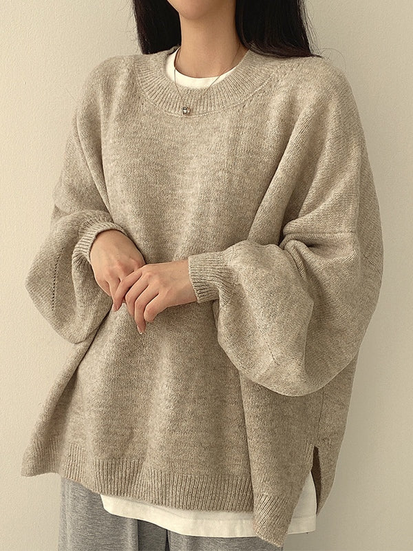 Stilla | Ensfarvet Oversized Sweater med Slidsåbning