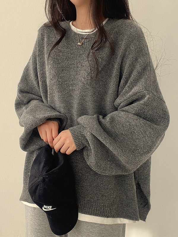 Stilla | Ensfarvet Oversized Sweater med Slidsåbning