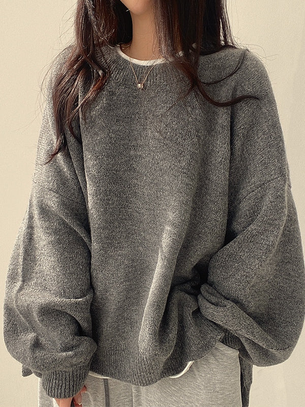 Stilla | Ensfarvet Oversized Sweater med Slidsåbning