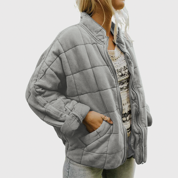Stilla | Rammeluxet Zip-Jakke
