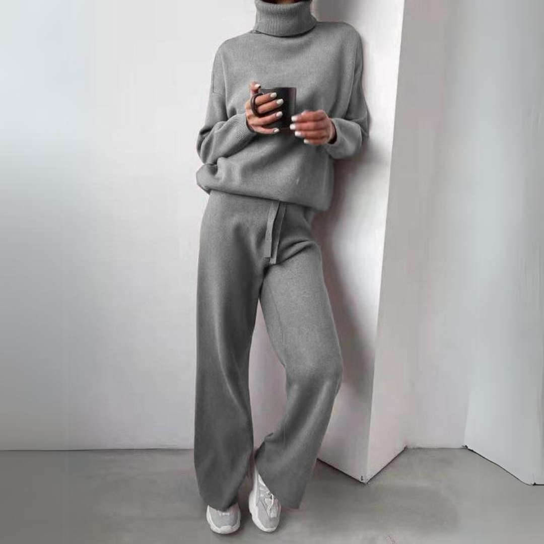 Stilla | Stilfuldt Ensemble Med Krammepullover