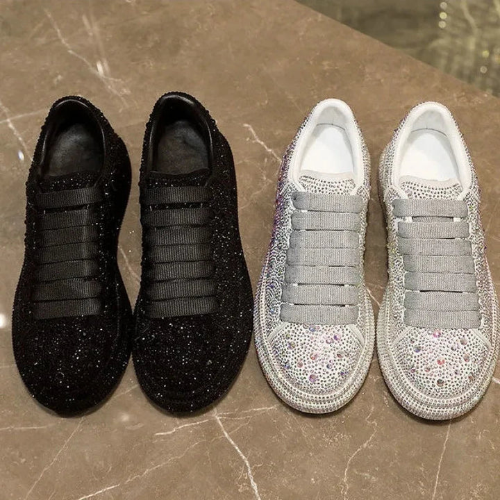 Stilla | Glitrende Sneakers Med Krystal Dekorationer