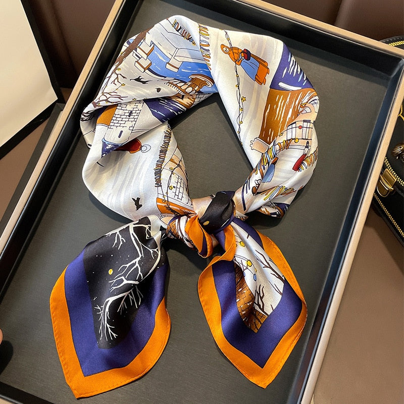 Stilla | Chic Kvinders Square Scarf 100% Silke