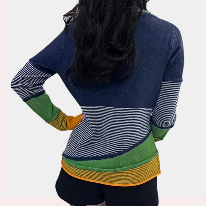 Stilla | Stilfuld Striber Strikket Sweater til Damer