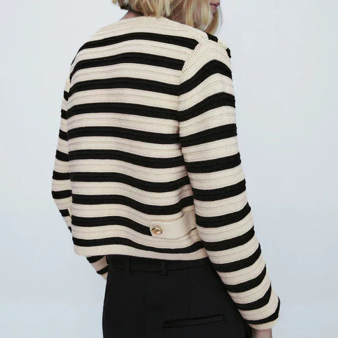 Stilla | Strikket veste med striber