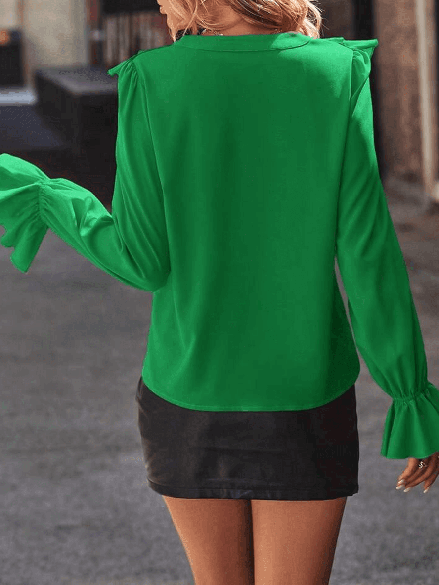 Stilla | Knap Bluse med Jabot Krave