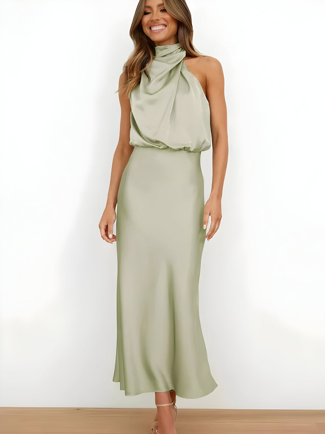 Stilla | Elegante Satin Kjole Med Blødt Fald