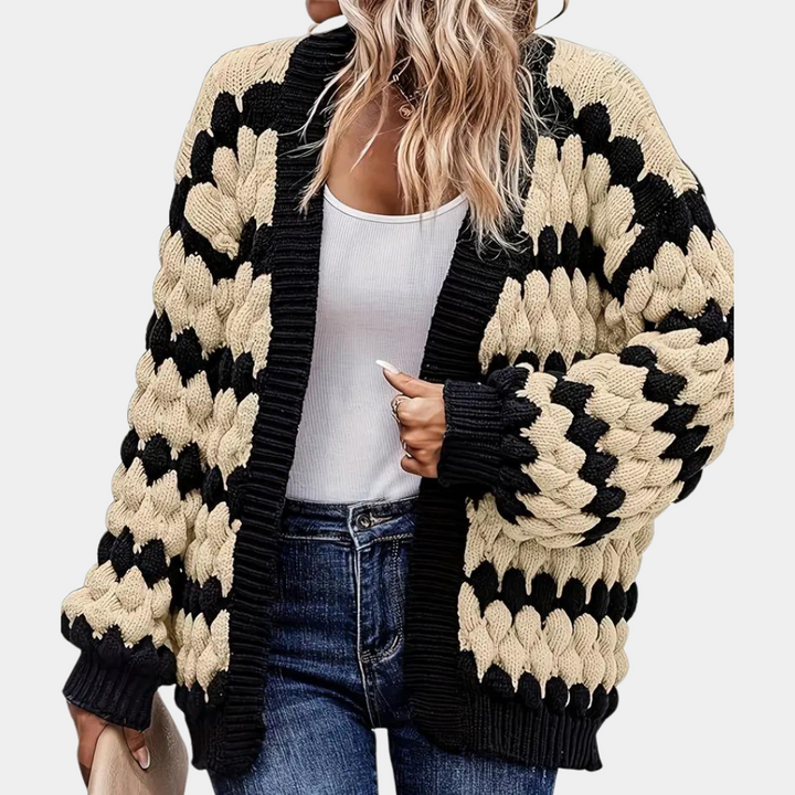 Stilla | Klassisk Varm Strikket Cardigan til Kvinder