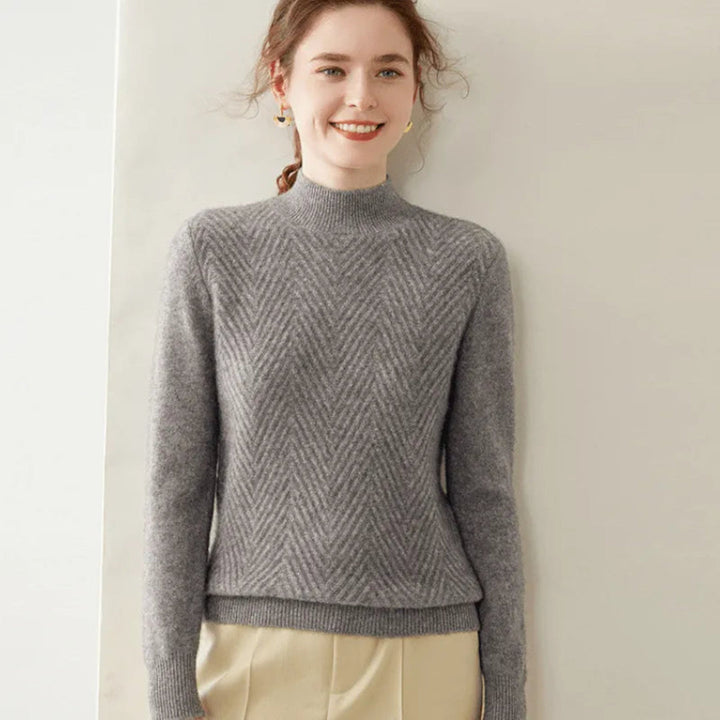 Stilla | med Chevron-Mønster og Mock Neck