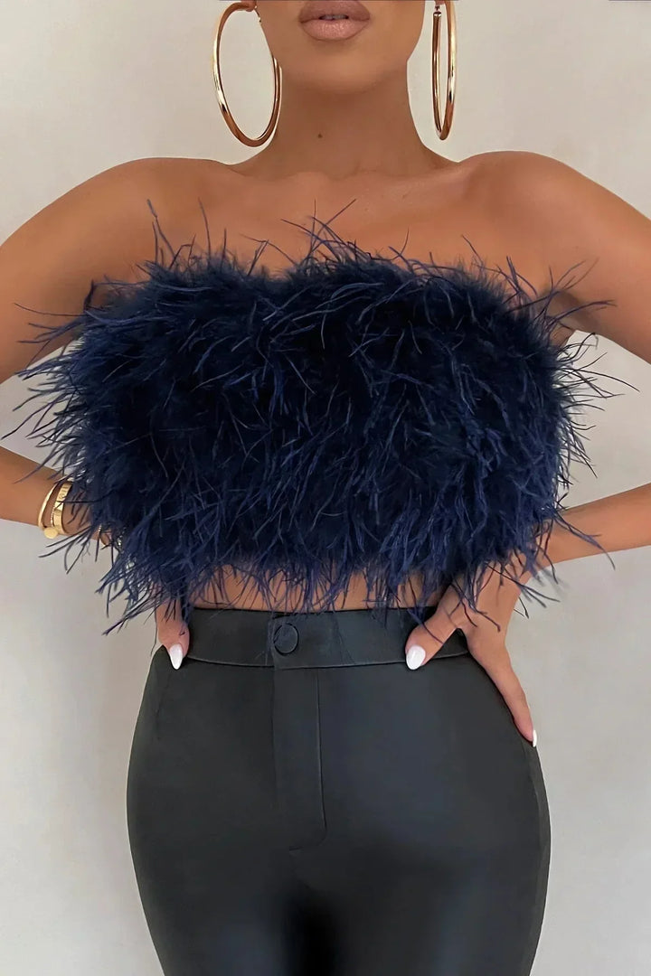 Stilla | Stilfuld fjercrop top er en toptrend i år