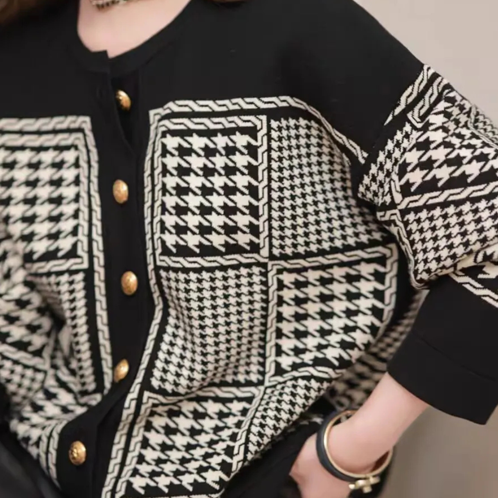 Stilla | Tidsløs Houndstooth Cardigan til Kvinder