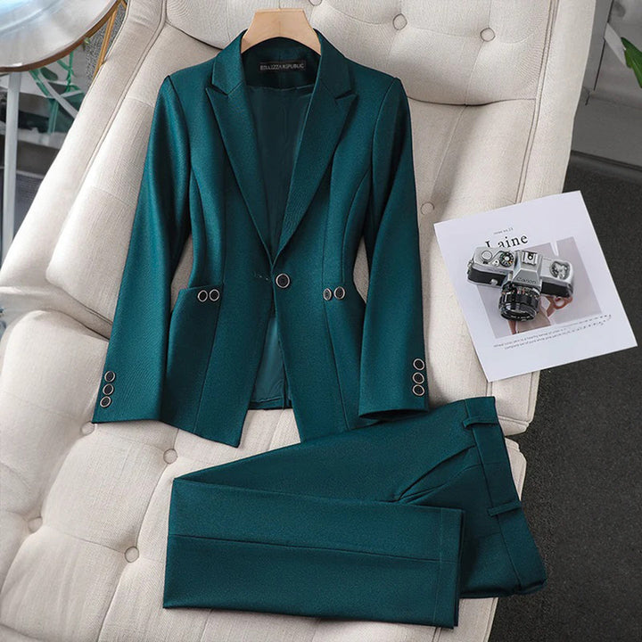 Stilla | Laura Sæt Blazer Og Elegant Bukser