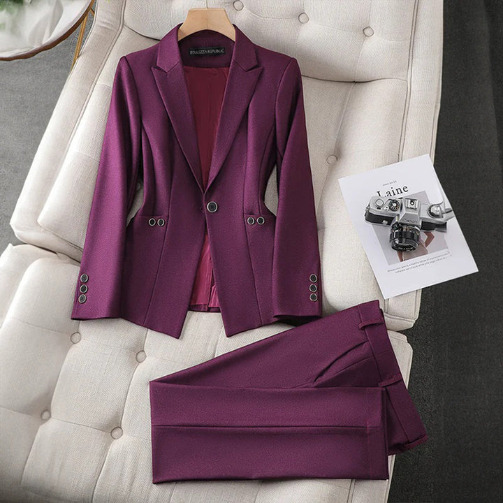 Stilla | Laura Sæt Blazer Og Elegant Bukser