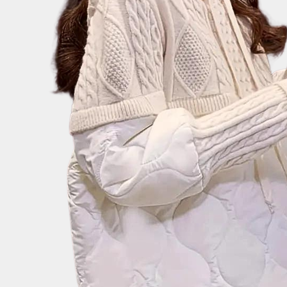 Stilla | Oversized Sweater med Hætte til Kvinder
