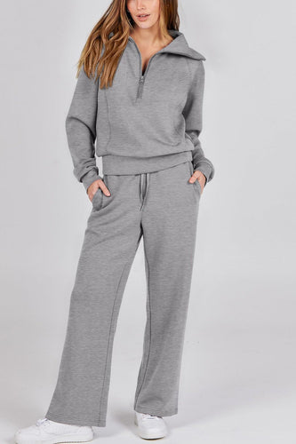 Stilla | Sweatshirt med stor lynlås og ombukket krave og lange bukser