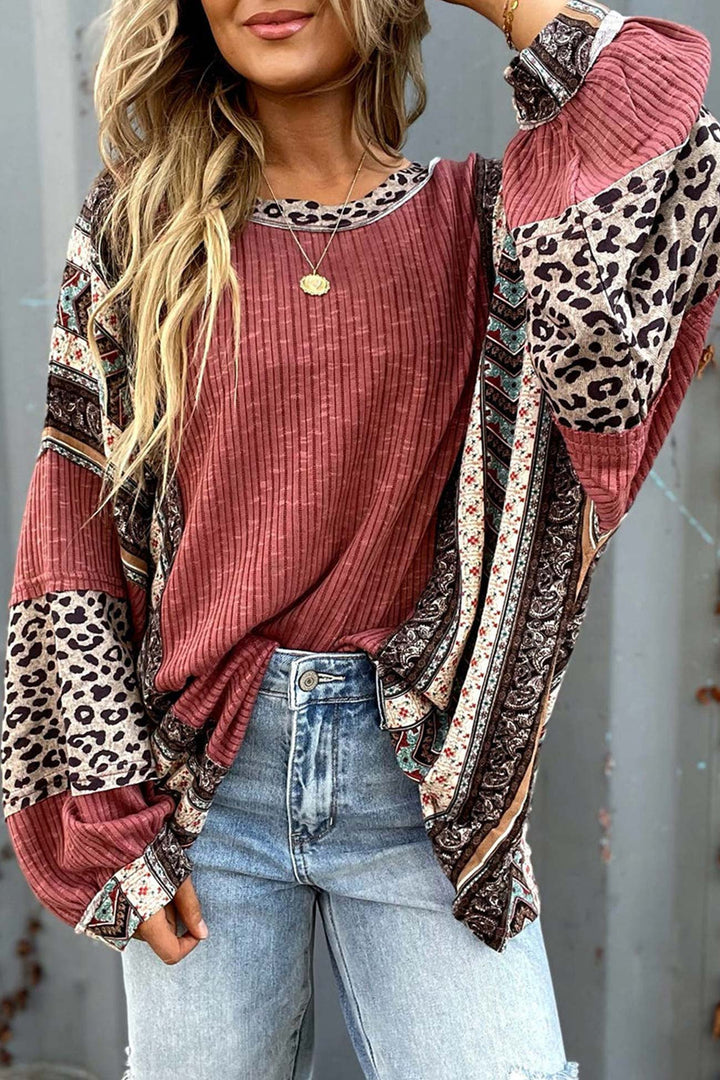 Stilla | Stripeet Pullover Med Leopardkontrast