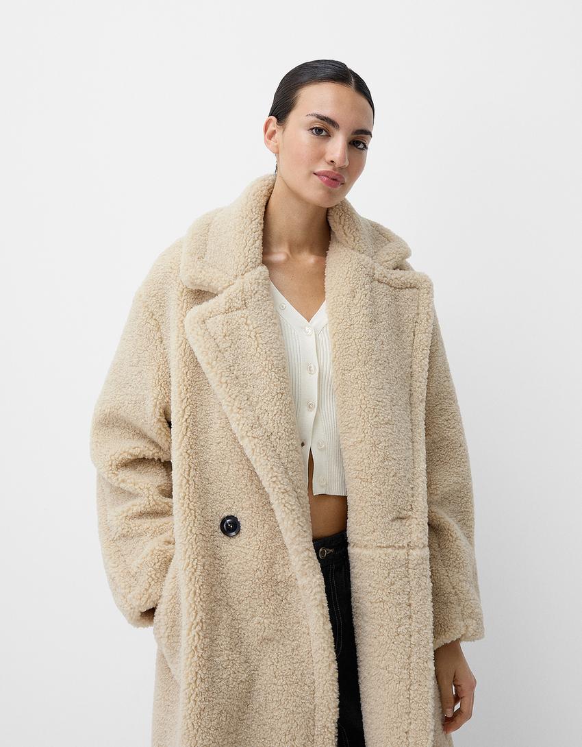 Stilla | Behagelig Dame Størrelse Overcoats Stilfuld Kunstpels med Varm Elegance
