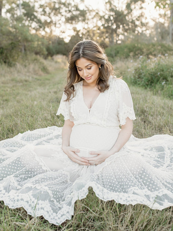 Stilla | Bianco Boemia Pizzo U Hals Flæser Broderi Høj Talje Maxi Maternity Kjoler