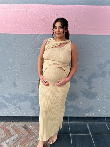 Stilla | Abrikos Uregelmæssig Slids Fiskesvans Mode Chic Slank Maternity Kjoler