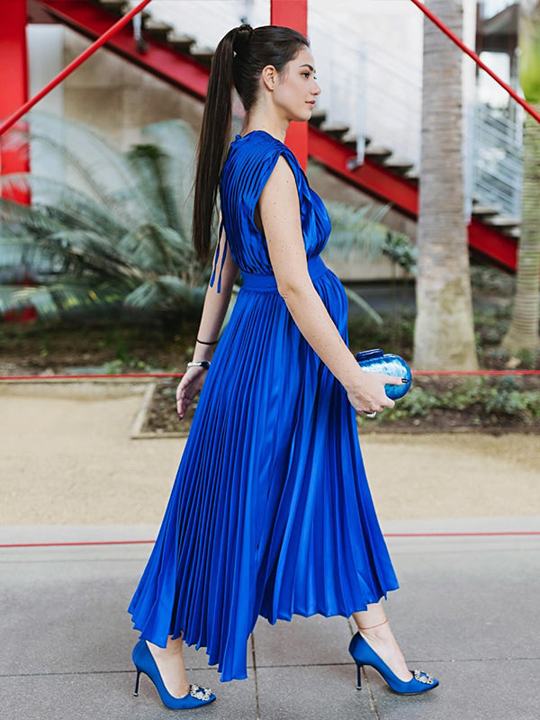 Stilla | Blu Raso Plisseret V-hals Uden Ærmer Cocktail Maxi Elegante Graviditetskjoler