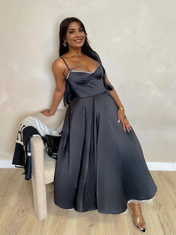 Stilla | Nero Dobbelt Lag Chiffon Underkjole V-hals Cocktail Maxi Graviditetskjoler