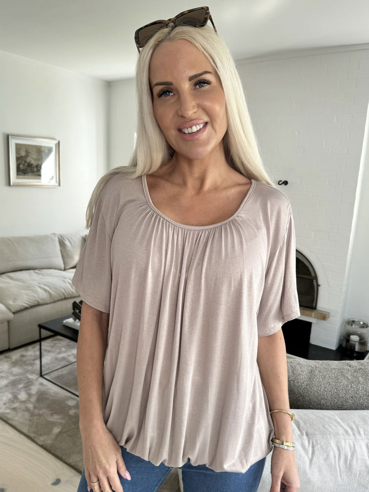 Stilla | Basic T-Shirt Med Gummibånd