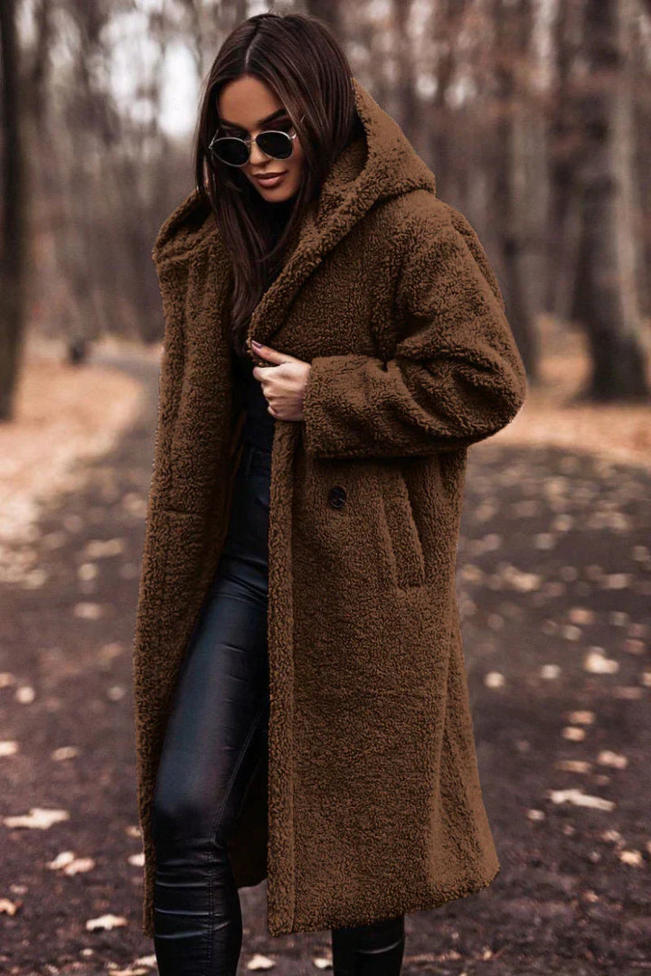Stilla | Tina Lange Oversized Teddyjakke med Hætte til Damer