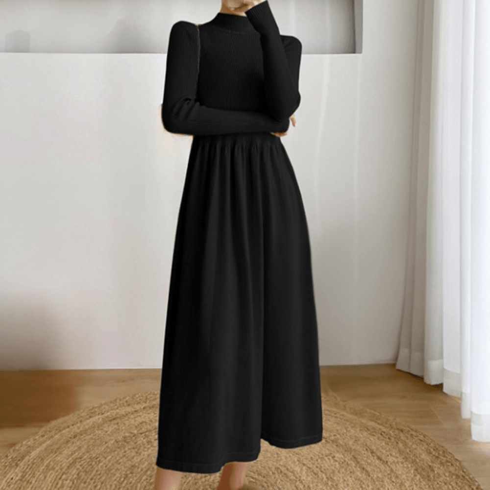 Stilla | Elegant Mellemlang Strikket Kjole