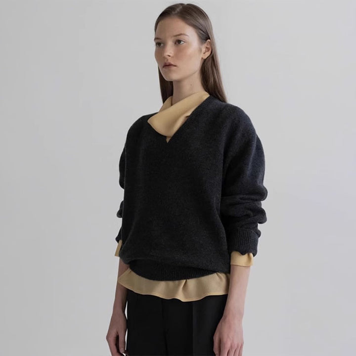 Dame V-hals sweater i høj kvalitet cashmere uld Stilla