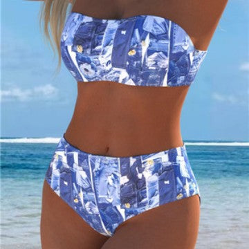 Kvinde Bikini-sæt med elegant bandeau-top og højt skårne shorts Skovae