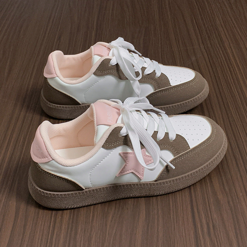 Dame Sneakers i sporty retro-design med polstret indersål Stilla